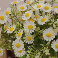 Offre Spéciale – Fleurs Artificielles en Soie Faite Main, Motif Marguerite, pour Décoration de Jardin, Patio, Pelouse, Panier Suspendu, Mariage, Fête des Mères