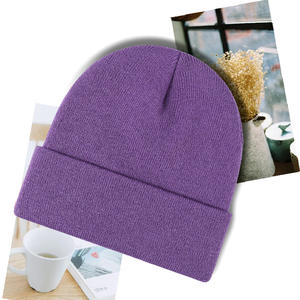 Topi Ski rajutan warna polos desainer Musim Dingin Logo bordir tahan angin uniseks kustom topi Beanie akrilik rajut melar tinggi - Product Image 4