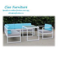 Ensemble de meubles de jardin d'extérieur confortables et durables, canapé d'angle en aluminium imperméable en forme de L pour hôtel et restaurant