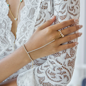 Pulsera de Cristal para Mujer, Chapada en Oro de 18K, Acero Inoxidable, Cadena con Circonitas Blancas, Uso Diario - Product Image 4
