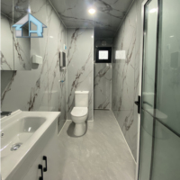 Maison conteneur extensible de 40 pieds, mini-maison modulaire avec revêtement métallique multicolore, design capsule spatiale, unités d'habitation complémentaires modernes