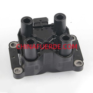 คอยล์จุดระเบิด 46752948 F000ZS0206 F000ZS0207 21110-3705010 สำหรับเฟียต แลนเซีย อัลฟา โรเมโออะไหล่ทดแทน - Product Image 1
