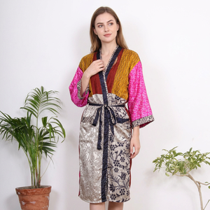 Kimono long en soie patchwork vintage pour femme, style décontracté hippie, sari, chemise de nuit sexy, tenue de plage, vêtements de nuit, automne, printemps, été - Product Image 1