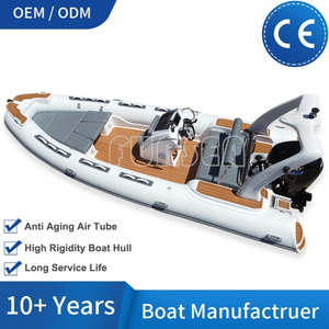 Bateau semi-rigide de luxe en Hypalon PVC de 5,8 m, coque en GRP, console centrale, yacht gonflable rigide, bateau d'accompagnement haut de gamme, croiseur côtier premium - Product Image 6