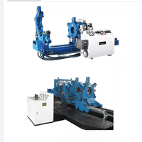 Unité de forgeage hydraulique pour le traitement des raccords de tuyaux de forage de puits