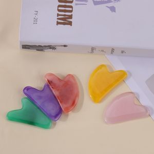 Masseur facial en résine en forme de cœur avec logo personnalisé, outil de rajeunissement de la peau, anti-âge, drainage lymphatique du visage - Product Image 1