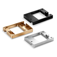 Boîtier carré en aluminium sur mesure, support métallique usiné CNC pour montage d'équipements électroniques