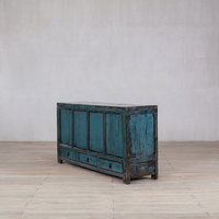 Buffet antique en bois massif avec finition vieillie, portes et tiroirs, grande capacité et design durable