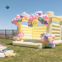 Château gonflable commercial pour enfants, souffleur d'air électrique, structure gonflable en PVC, château gonflable blanc, 8x8 pieds, capacité de 300 kg, 5 passagers