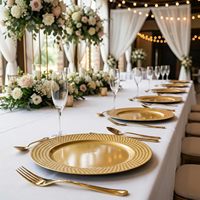 Assiettes de présentation rondes dorées de 13 pouces pour mariage, bord martelé, réutilisables, en plastique, pour Noël, anniversaire, dîner, sous-assiettes dorées