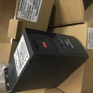 ไดรฟ์ Danfoss Vlt Micro ขนาด 1000 วัตต์ 380 โวลต์ สามเฟส อินเวอร์เตอร์ความถี่ สำหรับงานอิเล็กทรอนิกส์ - Product Image 1
