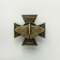 Insigne métallique personnalisé en ligne en gros d'usine en Chine Unique Bulk Company Corporate School Logo Security Pin de qualité souple et dure