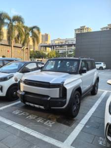 Mobil SUV Kompak Off-Road Listrik Murni Chery ICAR 03 2026 Siap Ekspor, 401km, 2WD, Edisi Standard Plus, 135kW, 5 Kursi - Product Image 2