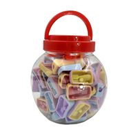 Macaron Mini taille-crayon manuel multicolore à double trou pour les élèves du primaire