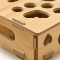 Boîte de jeu interactive en bois pour chat avec balles en ABS, distributeur de nourriture coulissant et découpes en forme de patte pour chats S