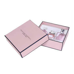 Cosmétique <span class=keywords><strong>personnalisé</strong></span> emballage <span class=keywords><strong>de</strong></span> maquillage design rose en carton papier boîte <span class=keywords><strong>de</strong></span> <span class=keywords><strong>bouteille</strong></span> <span class=keywords><strong>de</strong></span> parfum avec couvercle - Product Image 1