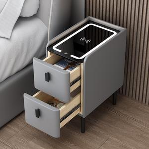 Mesita de Noche Inteligente Minimalista Moderna con Estación de Carga Mesa Auxiliar de Lujo con Cajones Gabinete para Dormitorio - Product Image 3