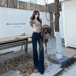 Jeans de Cintura Alta y Corte Ajustado para Mujer - Pantalones de Mezclilla Elástica Azul Oscuro con Lavado Vintage, Ideales para la Oficina y Uso Casual - Product Image 3