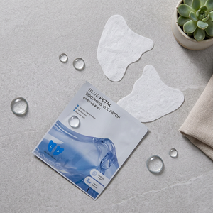 Patch Apaisant pour les Joues Blue Petal OBM en Microfibre Végane – Soin Rafraîchissant, Calmant et Hydratant pour Peaux Sensibles et Rougeurs – K-beauty - Product Image 1