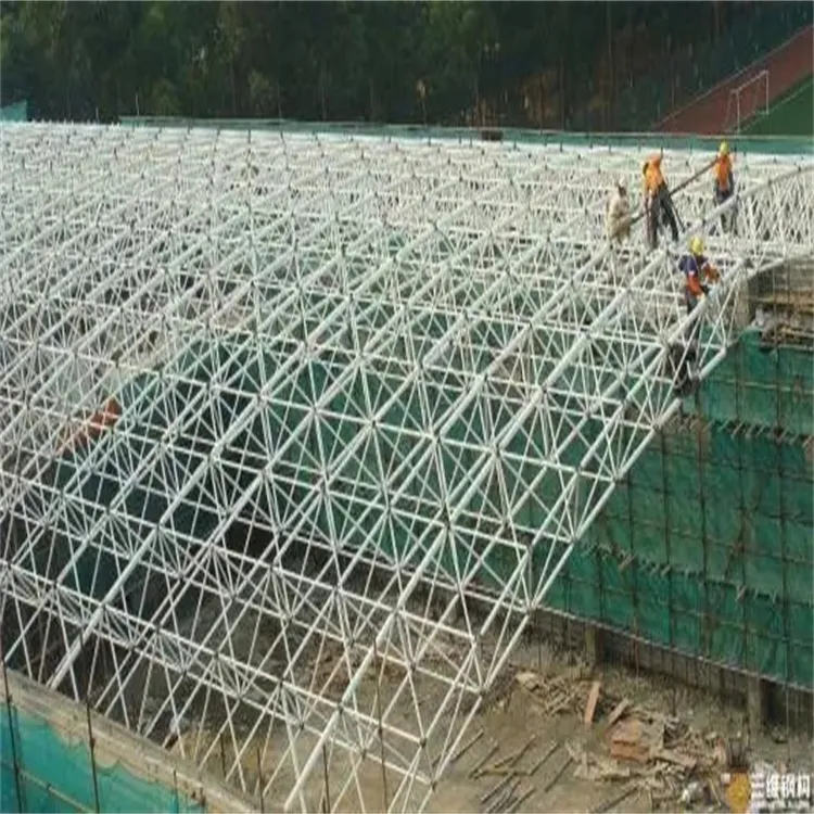 Prefabrik çelik yapı makas uzay çerçeve havaalanı Terminal binası çelik çerçeve çatı gölgelik inşaatı