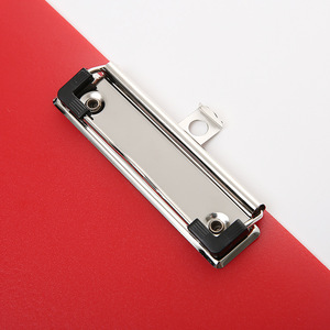Portapapeles de plástico con clip de perfil bajo Portapapeles de plástico multicolor a granel para aulas Capacidad para 100 hojas - Product Image 3
