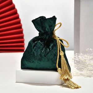Sacs en velours à cordon avec pompon, sacs pour la Saint-Valentin, sacs cadeaux pour bijoux, sacs en velours pour mariage, pochettes pour bonbons - Product Image 2