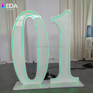 LEDA - Letras Gigantes de PVC Blancas Modernas con Luces LED, Soporte para Letras Gigantes con Bombillas LED para Bodas, Fiestas y Eventos - Product Image 2