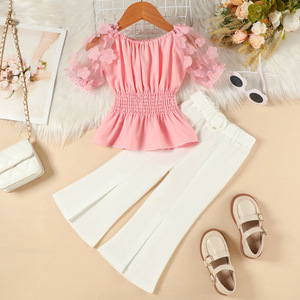 Set Estivo Tre Pezzi per Ragazze Europee e Americane: Top con Maniche a Sbuffo in Rete, Pantaloni a Trombetta Tinta Unita e Cintura - Product Image 3