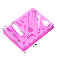Cetakan Silikon 3D Bentuk Persegi Panjang 17 Buah untuk Kosmetik Palsu, Lipstik, Eyeshadow, Cat Kuku, Kuas Makeup, Grafik DIY, Kue Fondant