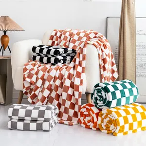 Custom Super Soft Fashion Warming Yarn Dye Plaid Flannel Fleece Throw Blankets INS Style Sofa Checkered Plaid Blankets