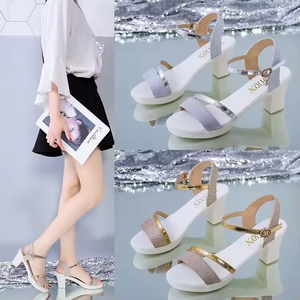 Sandali da donna eleganti Casual <span class=keywords><strong>con</strong></span> punta chiusa in argento argento chiaro <span class=keywords><strong>con</strong></span> <span class=keywords><strong>tacco</strong></span> quadrato <span class=keywords><strong>scarpe</strong></span> da donna per la stagione autunnale - Product Image 5