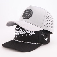 Casquettes de baseball sportives personnalisées en polyester imperméable à 5 ou 6 panneaux, perforées au laser, avec patch en caoutchouc, style Dad Hat