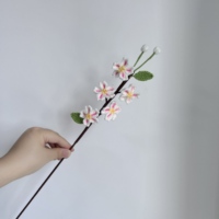 Bunga Sakura Rajutan Tangan Premium - Benang Katun Lembut (Merah Ceri/Putih/Ungu) Romantis dan Menawan untuk Hari Valentine Natal