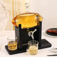 Fournisseurs d'usine Ensemble de carafes à whisky de football 47oz Verres à tequila pour hommes avec bec Refroidisseur de football pour le vin et l'utilisation de cadeaux