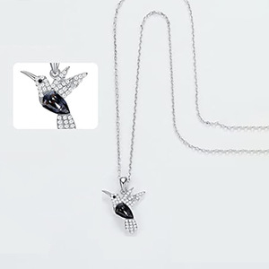 Collana con ciondolo in cristallo a forma di colibrì, design animale, catena a maglia, gioielli da donna per tutti i giorni - Product Image 4