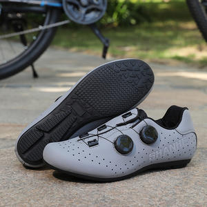 <span class=keywords><strong>Chaussures</strong></span> de vélo de montagne SHANHE perforées à semelle rigide sans clips pour route et VTT, unisexe - Product Image 2