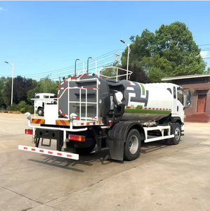 Camión de Riego Personalizado CLW Shacman X9 4x2 12000L 14000L de Alta Eficiencia para Transporte de Agua Municipal - Product Image 2