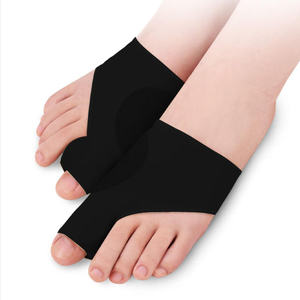 Separador de <span class=keywords><strong>pies</strong></span>, juego de juanetes de silicona, Corrector, producto de China con Protector de <span class=keywords><strong>dedos</strong></span> de alta calidad, calcetines de silicona para el cuidado de los <span class=keywords><strong>pies</strong></span> - Product Image 3