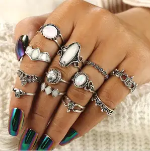 Fashion Boho Crystal 12 Pcs/Lot Crown Rings For Women Antique Silver Vintage Carving Heart gemstone Rings Set Women Jewelry