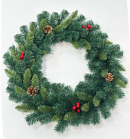 Karangan Natal Modern Ramah Lingkungan Yi Wu Factory 60cm PVC+PE 110 Ujung Rumbai Bentuk Kerucut Pinus+Cherry