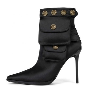 Bottines à talons hauts pour femmes, grande taille 44, bout pointu, en soie lisse, talon aiguille, chaussures habillées, avec boutons métalliques et poches courtes - Product Image 1
