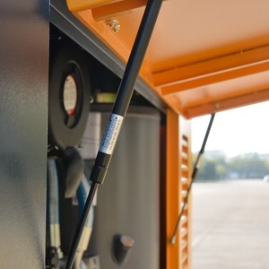 Compresseur d'air portable à vis, refroidi par eau, haute pression 18 bars 261 psi, 650 CFM, 18 m³/min, avec <span class=keywords><strong>moteur</strong></span> diesel pour le terrassement au Pérou - Product Image 3