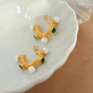 Geometric Huggie <b>Earrings</b> Gold With <b>Green</b> Stones And Pearls For Party Wear - Product Image 3
