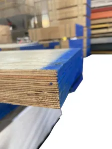 Papan perancah LVL pinus 38mm papan Lvl tahan perancah OSHA untuk konstruksi