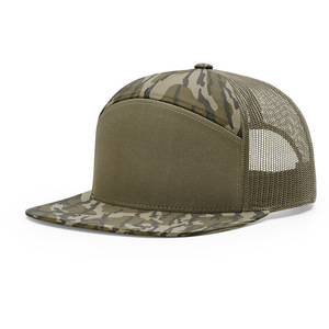 قبعة شبكية بتطريز ثلاثي الأبعاد وطباعة التمويه - قبعة تراكر بحافة مسطحة من 7 ألواح للجنسين لجميع المواسم - Product Image 4