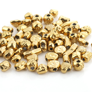 Perles en acier inoxydable plaqué or 5 mm, perles d'espacement irrégulières pour bracelets DIY, perles en vrac - Product Image 1