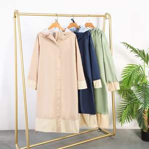 Imperméable à capuche à la mode portable pour femmes séchage rapide imperméable respirant Polyester vêtements de pluie pour une personne Logo décoration randonnée - Product Image 5