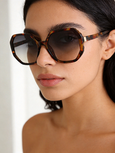 OEM New Trendy SP10321 UV400 Protection Full Rim <b>Square</b> Women <b>Sunglasses</b> Outdoor Use Fashion % UV Protection - Product Image 1