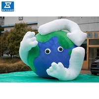 Terre gonflable en peluche personnalisée planète gonflable géante modèle de dessin animé annonces gonflables personnalisées