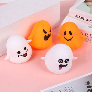Nouveau jouet lumineux fantôme créatif et amusant, jouet mochi compressible, jouets de décompression, cadeaux fantaisie pour Halloween - Product Image 4